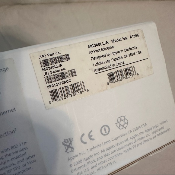 AirPort Extreme WiFi - Picture 4 of 7